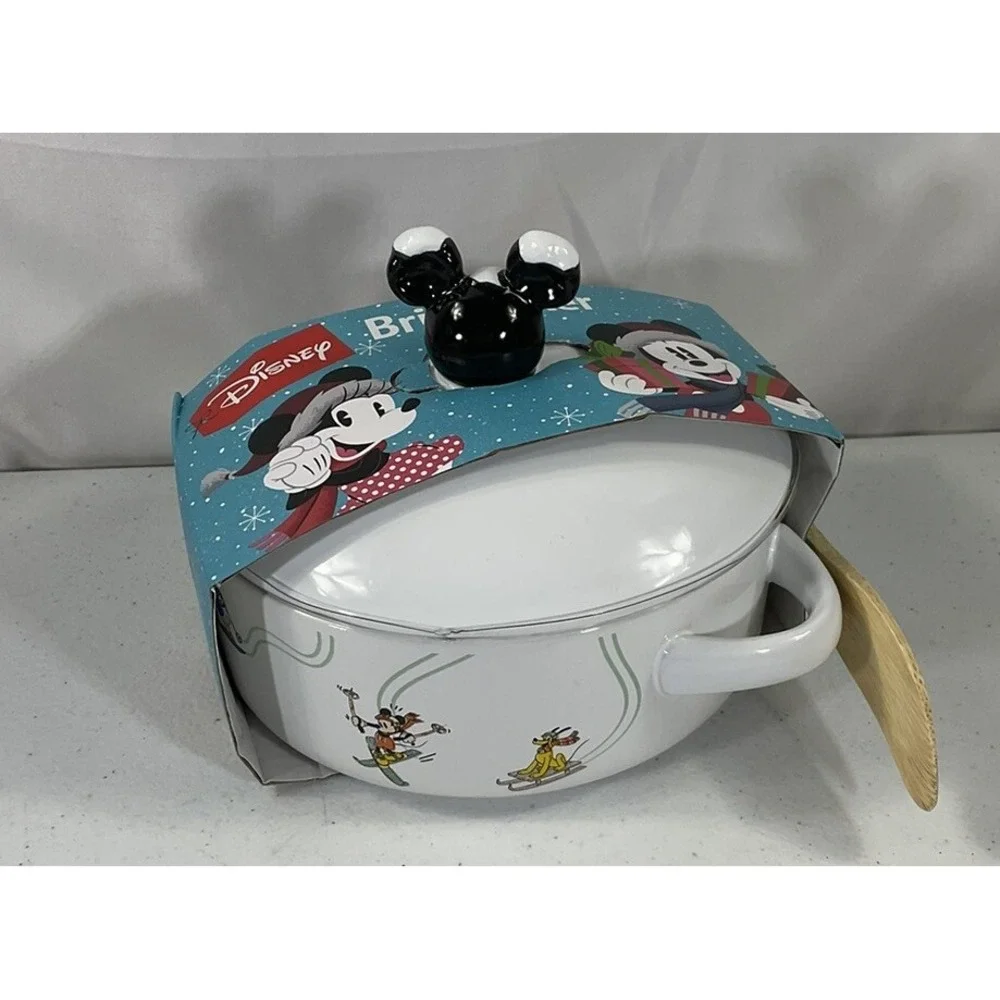 Disney Mickey Mouse And Friends Winter Christmas Brie Baker With Wooden Spoon